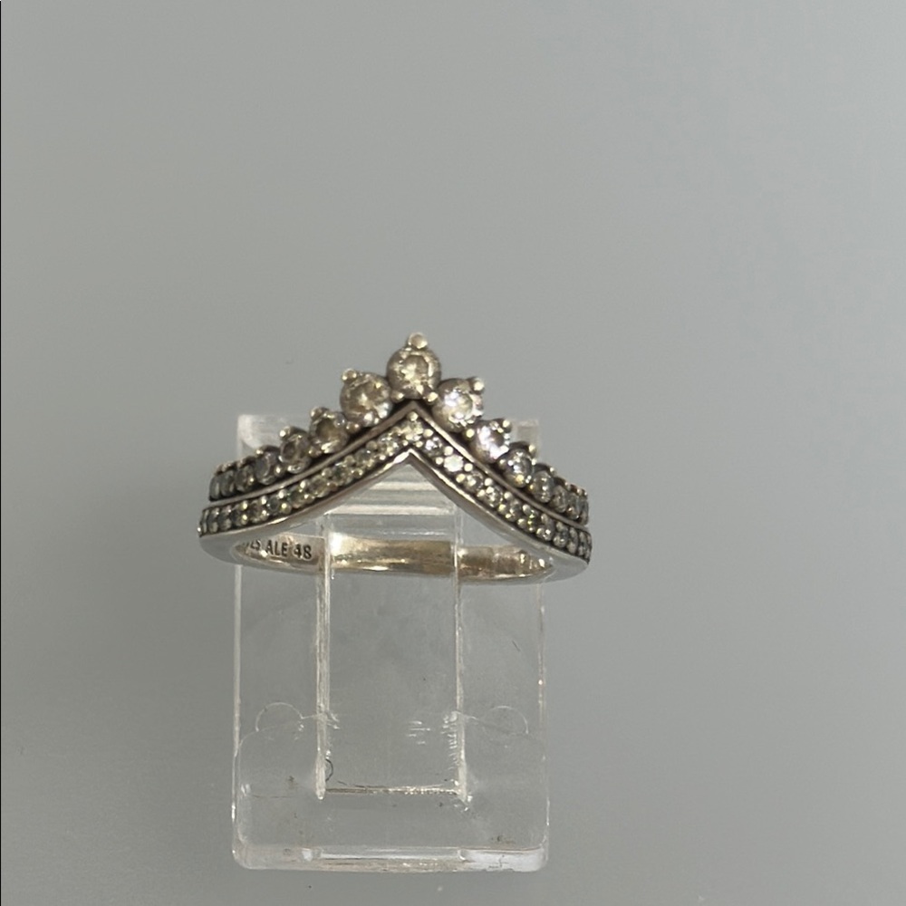 Pandora Silver tiara Ring